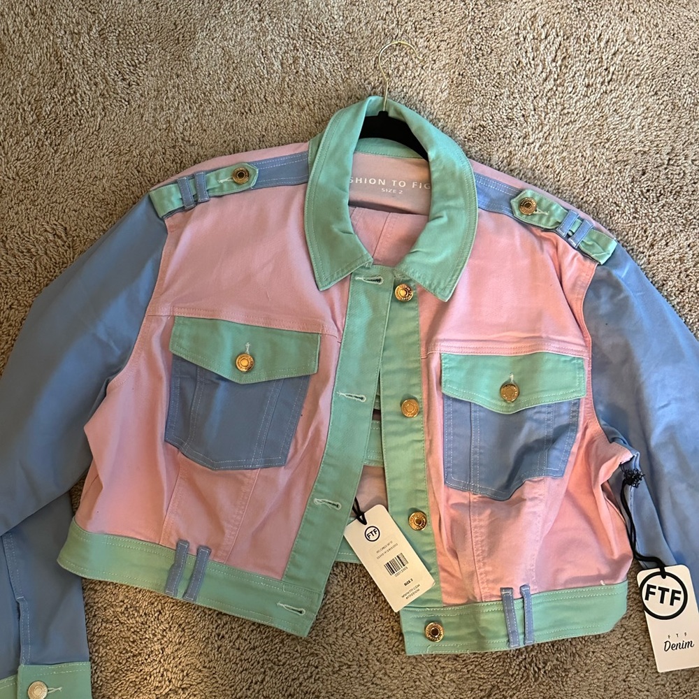Women’s 2 piece set. Skirt and jacket
